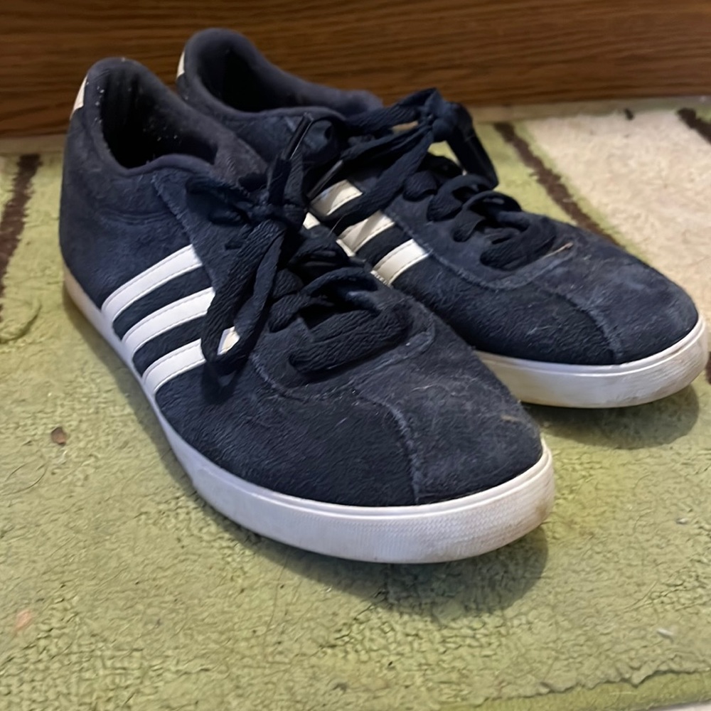 Womens adidas suede blue size 9